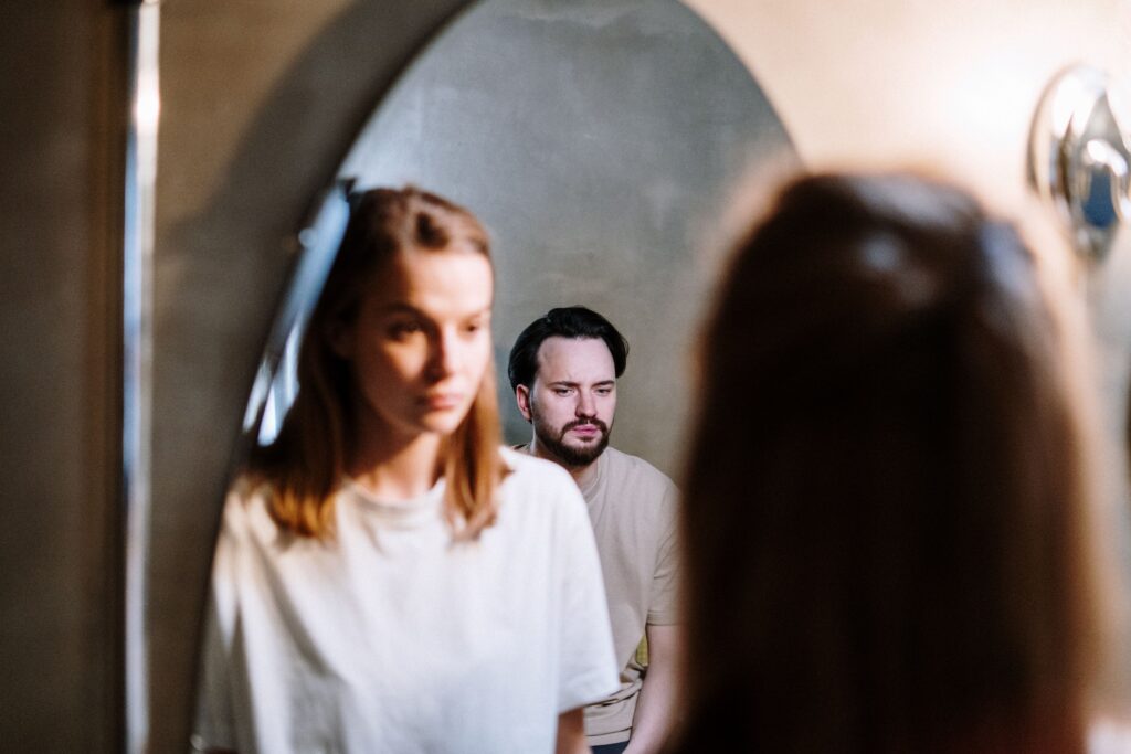 Am I in a Relationship with a Narcissist, or Am I Just Starving for Connection